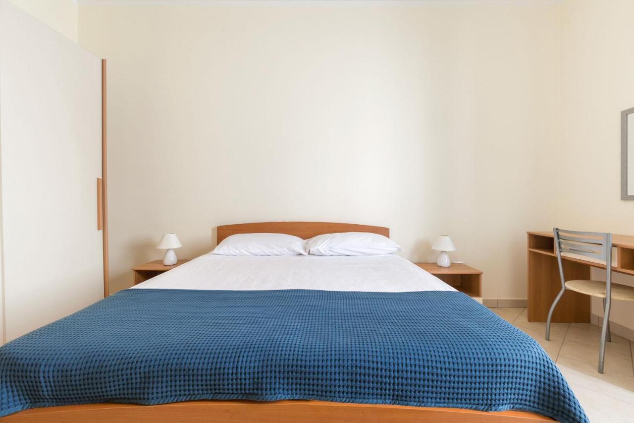 Apartmán L'Attico Di Lido Marini Exteriér fotografie